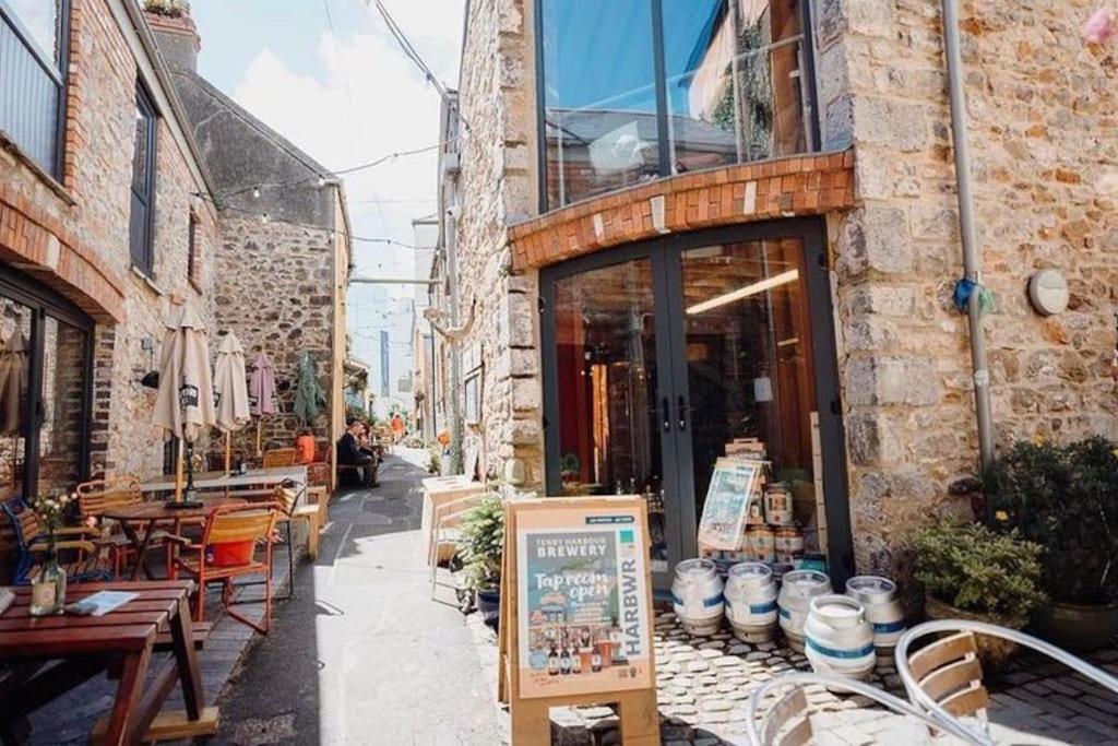 Ship Cottage Tenby Beach 50M Εξωτερικό φωτογραφία